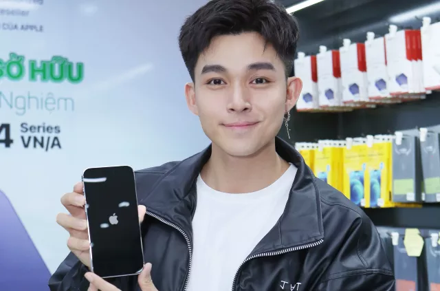 Ca sĩ/Diễn viên Jun Phạm