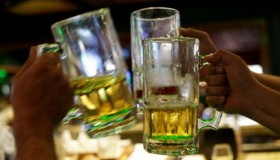 Samsung có thể trở thành Smartphone đầu tiên cảnh báo nếu bạn say rượu