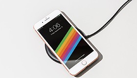 iPhone 8 giá bao nhiêu 256GB và những câu chuyện tình yêu hài hước