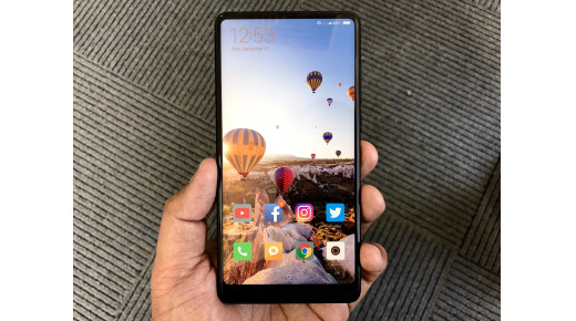 Xiaomi Mi Mix 2 chinh phục thêm những giải thưởng mới