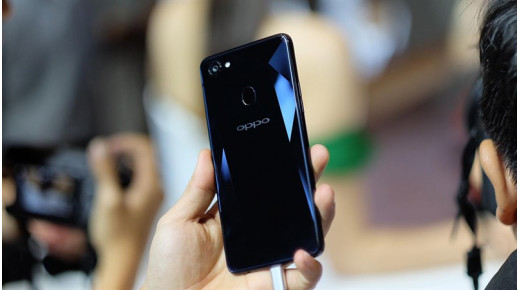 Oppo F7 đen kim cương, phiên bản đặc biệt và huyền bí