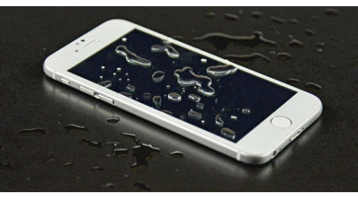 Làm thế nào khi iPhone 6/6s Plus rơi xuống nước?