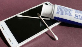 10 cách xóa tan mọi vết xước trả lại bề mặt xinh tươi cho điện thoại