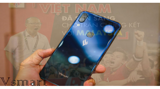 Hàng ngàn người bỏ trận chung kết Việt Nam vs Malaysia đến Landmark 81 xem Vsmart