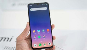 Trên tay Xiaomi Mi 9 siêu phẩm vừa đẹp vừa mạnh, giá tốt bất ngờ