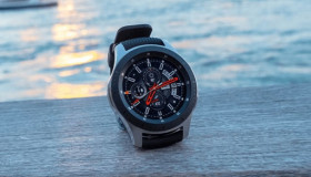 Galaxy Watch 2 sẽ lấy ‘kịch bản’ từ Apple Watch Series 5