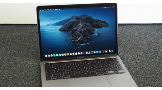 Nhu cầu sử dụng MacBook Pro tăng đến mức Apple phải tăng số lượng sản xuất
