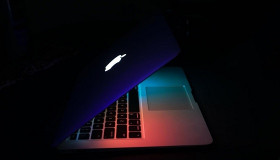 Bạn có mong đợi về dòng Macbook SE không?