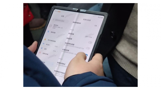 Điện thoại có thể gập vừa được rò rỉ của Xiaomi đã gặp phải sự cố