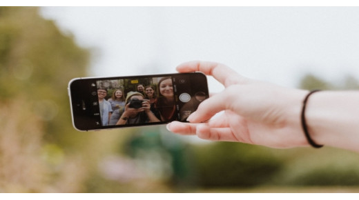 Tất tần tật các cách lật ảnh trên iPhone và iPad