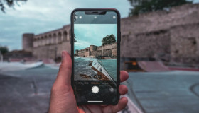Cách bật khung lưới camera iPhone căn chỉnh hình ảnh siêu đẹp