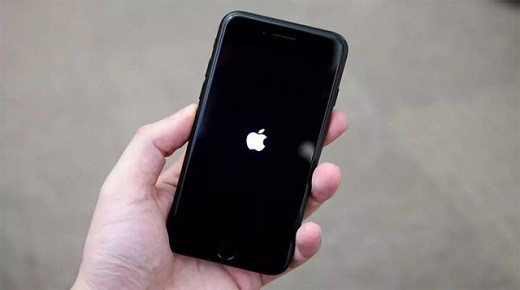 iPhone không lên màn hình: Nguyên nhân & cách khắc phục HIỆU QUẢ