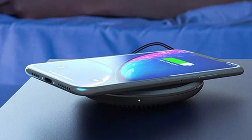 Sạc không dây có đủ tốt để người dùng iPhone từ bỏ cổng Lightning?