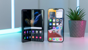 Samsung Galaxy Z Fold4 vs. iPhone 13 Pro Max: "Mỗi người một vẻ, mười phân vẹn mười"