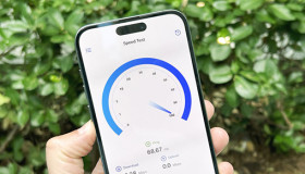 Vượt qua Galaxy Z Fold4, iPhone 14 Pro Max dẫn đầu bảng xếp hạng tốc độ 5G