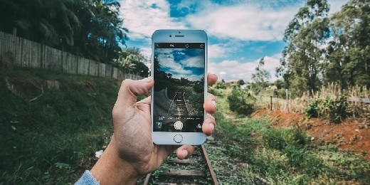 Không cần đến máy tính, bạn có thể chỉnh ảnh qua Photoshop ngay trên iPhone | Công nghệ