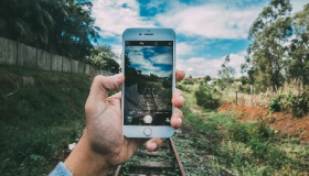 Không cần đến máy tính, bạn có thể chỉnh ảnh qua Photoshop ngay trên iPhone