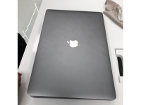 Macbook Pro 15 inch 2017 Màu Gray Cũ Chính Hãng