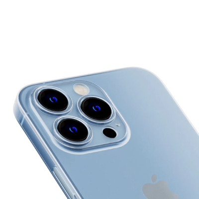 op-lung-iphone-13-pro-vien-deo-lung-kinh-slim-1