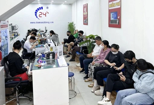 Thay màn hình Xiaomi Poco X4 5G 1