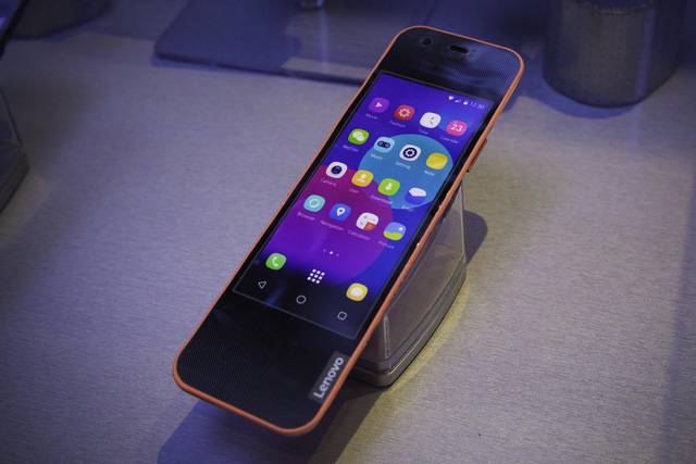 lenovo c plus hinh anh 2