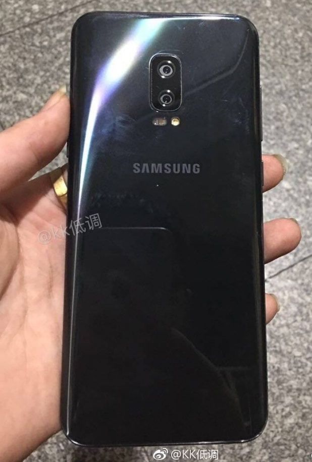 Samsung Galaxy C10 hình ảnh rò rỉ Samsung Galaxy C10 Camera Kep dau tien cua Samsung chinh thuc ra mat hinh 2