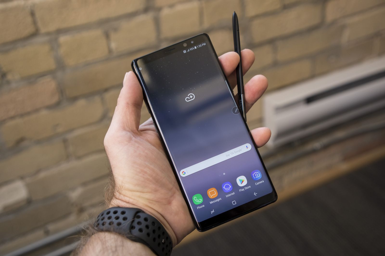 Note 9 so sánh với Note 8 thiet ke samsung galaxy note 9 hinh anh 2