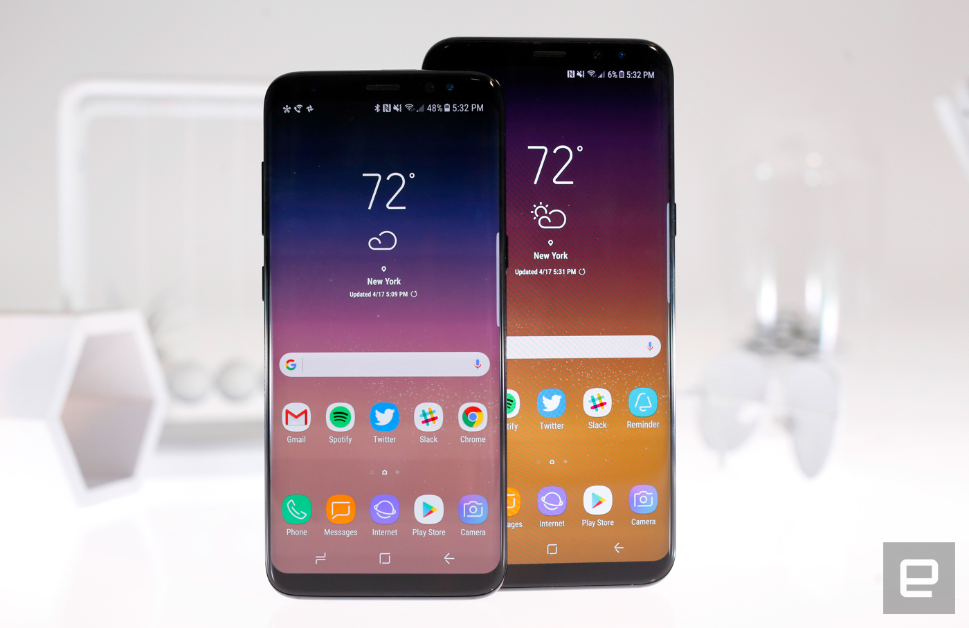 Samsung Galaxy S8 là mẫu điện thoại thông minh Android phổ biến nhất thế giới samsung galaxy s8 tro thanh san pham ban chay nhat quy 2 nam nay hinh 3