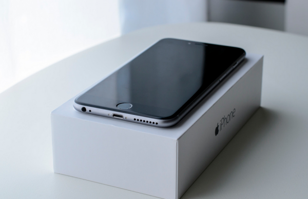 Những lý do nên mua điện thoại iPhone 6 giá rẻ 128 Gb dien thoai iphone 6 gia re 128 gb hinh anh 1