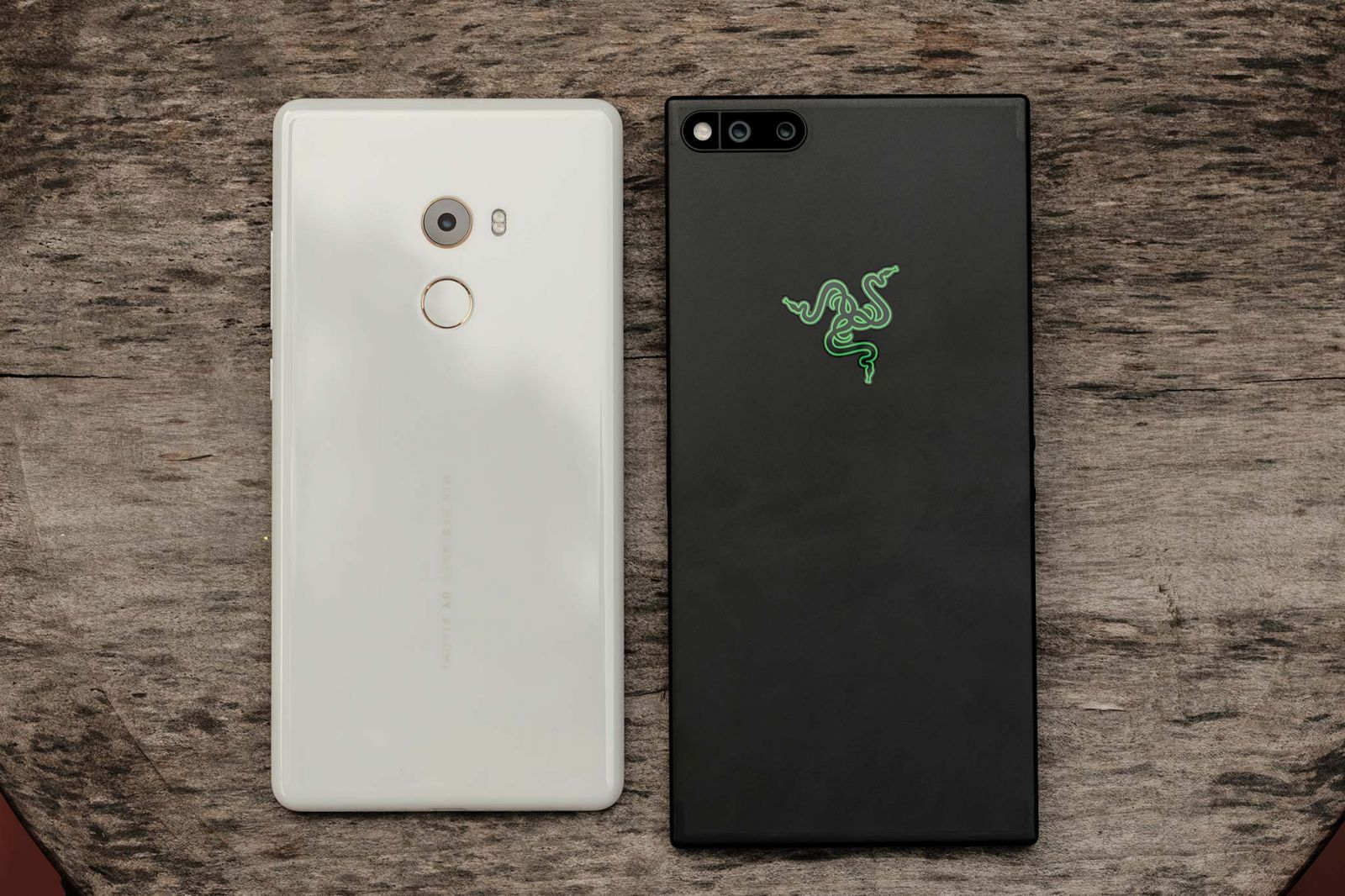xiaomi mi mix 2 va razer phone hinh anh 4
