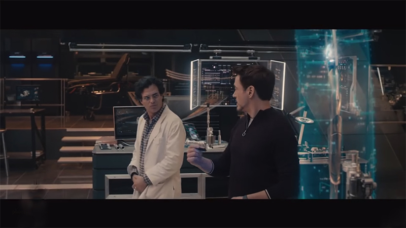 Một thiết bị của Samsung trong The Avengers Age of Ultron