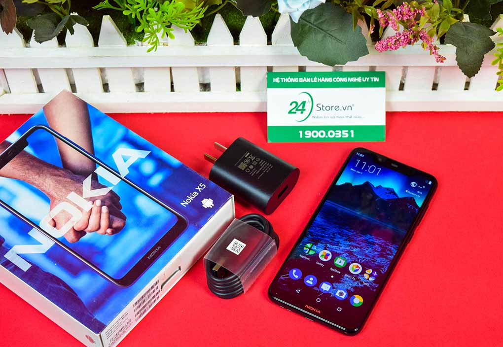 Nokia X5 vs Nokia X6 hinh 7