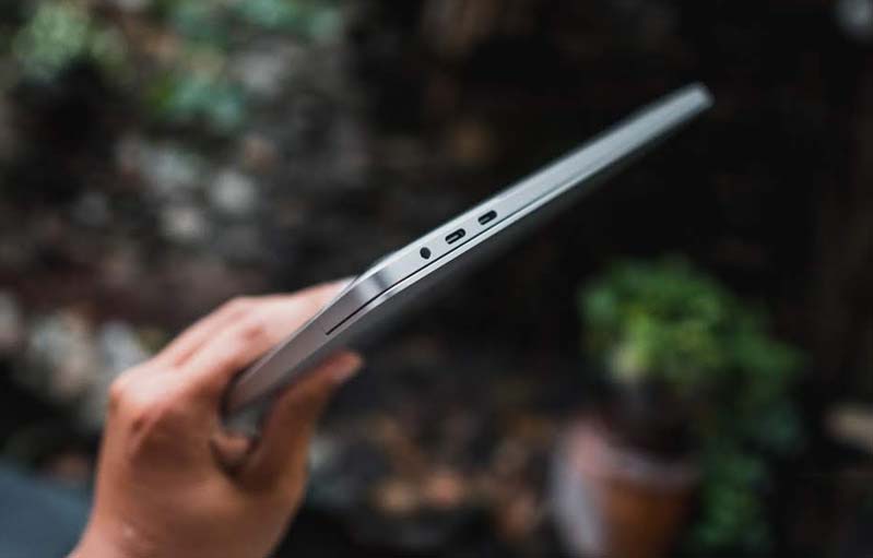 Apple MacBook Pro 13inch MR9Q2 256GB 2018: Gọn nhẹ - Bền bỉ - Đẹp tinh tế - Hình 1 Apple MacBook Pro 13inch MR9Q2 256GB 2018