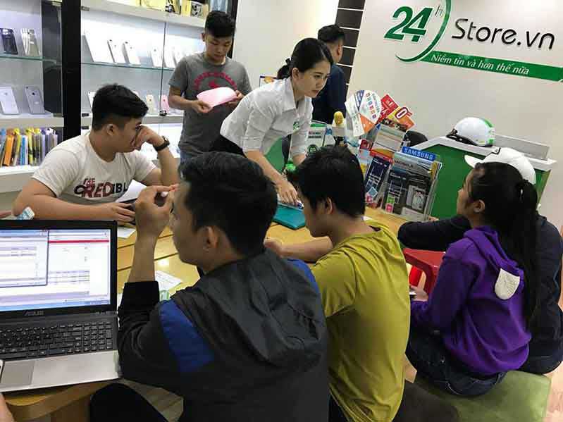 iPhone 7 Plus 32GB 9