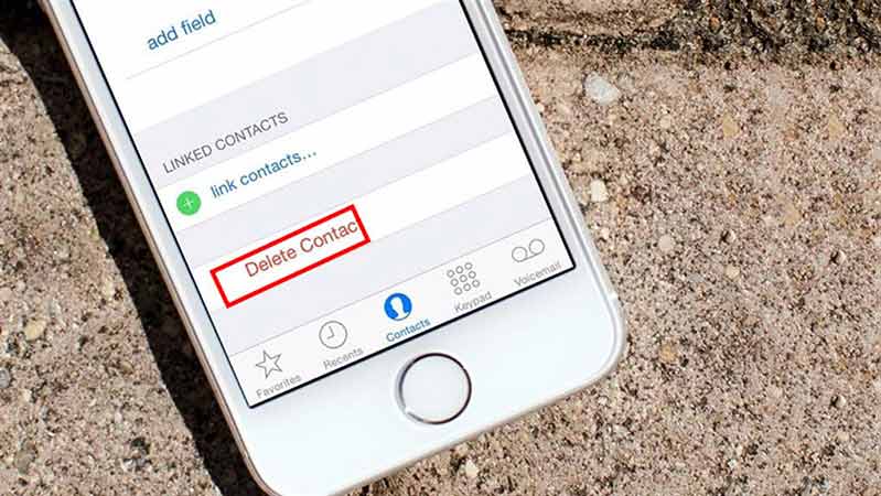 xoa danh ba tren iphone