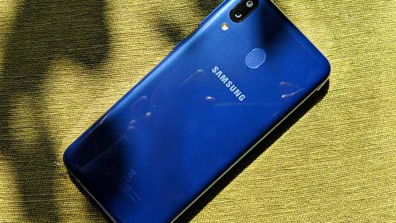 Đánh giá Samsung Galaxy M20: Nhận định bị đánh bóng thương hiệu giá rẻ ảnh 2 danh gia samsung galaxy m20 1