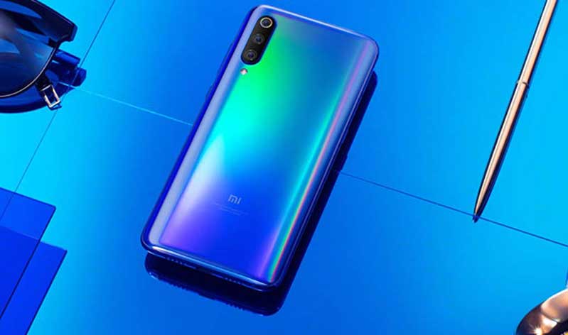 So sánh Galaxy S10 và Xiaomi Mi 9: Mỗi hãng một nét riêng nhưng chung gộp đúng chất siêu phẩm So sánh Galaxy S10 và Xiaomi Mi 9 hình 5