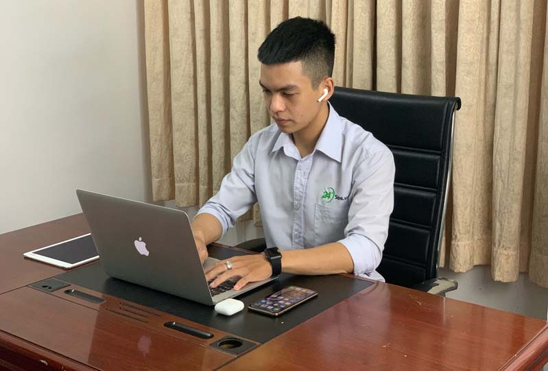 Apple xác nhận Macbook Pro 16 inch sẽ trình làng vào tháng 9 này hình 2 Apple xác nhận Macbook Pro 16 inch