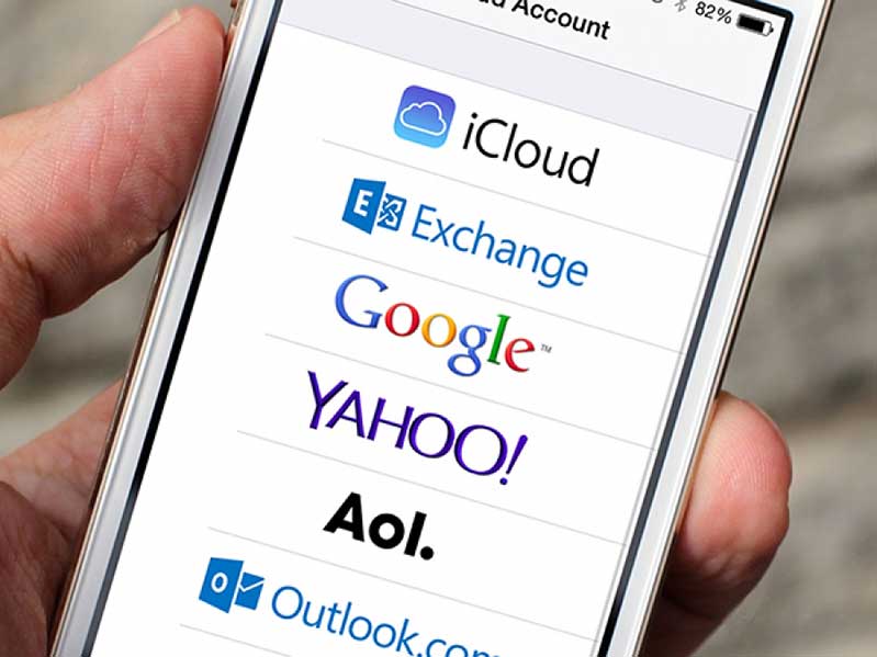 Hướng dẫn đổi Apple ID từ Yahoo Mail, Gmail thành iCloud huong dan doi apple id tu yahoo mail gmail thanh icloud hinh anh 1