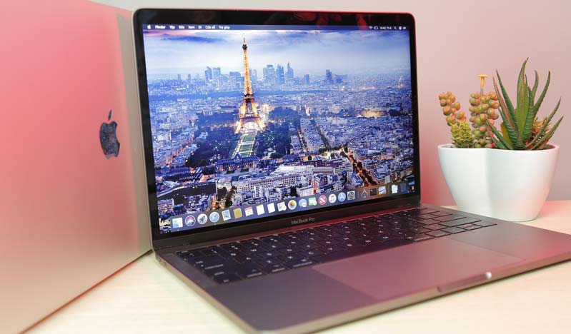 Apple MacBook Pro 13.3 inch 128GB 2017: gọn nhẹ - tinh tế - sống động Apple MacBook Pro 13.3 inch 128GB 2017