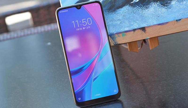 giá bán chính thức Xiaomi Mi CC9 và Xiaomi Mi CC9e 