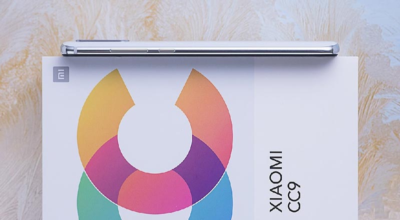 Giá Xiaomi Mi CC9 và Mi CC9e