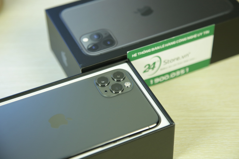 5 lý do không nên mua iPhone 11 Cụm Notch quá khổ, thiết kế lỗi thời 5 lý do không nên mua iPhone 11 Cụm Notch quá khổ, thiết kế lỗi thời