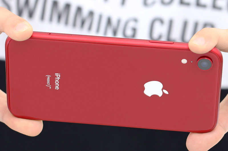 Camera đơn 12MP, f/1.8 nhưng xoá phông vô đối