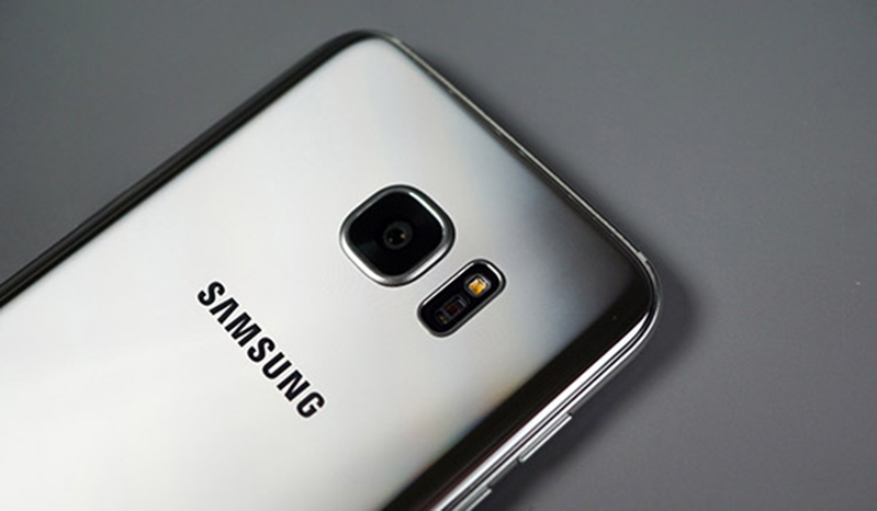 Phase Detection Auto Focus