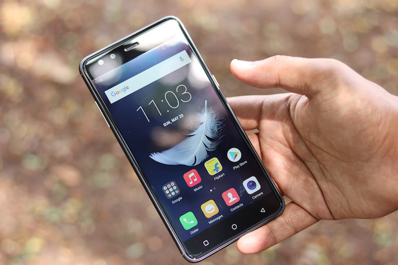 Mặt kính 2.5D – chuẩn mực phổ biến nhất cho smartphone Mặt kính 2.5D – chuẩn mực phổ biến nhất cho smartphone