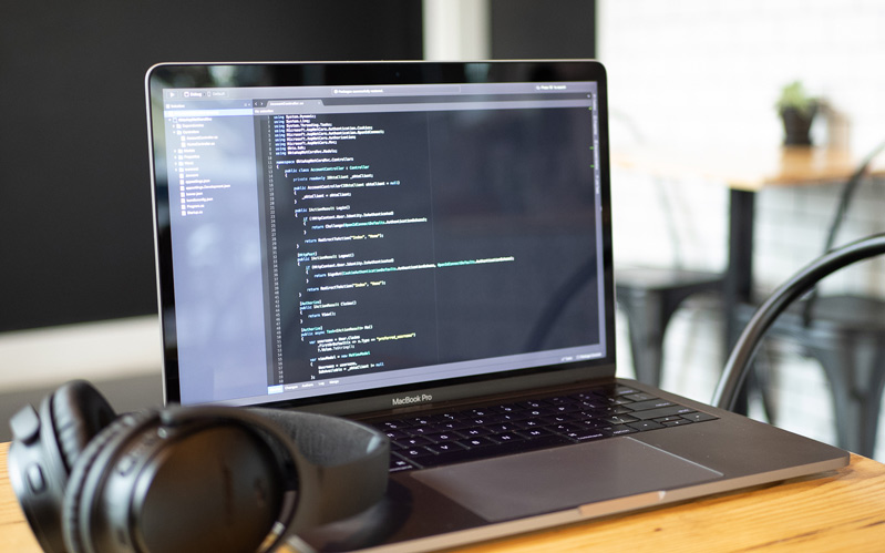 Vì sao nên mua Macbook Pro 16 inch MVVM2 16GB/1TB 2019 tại 24hStore Vì sao nên mua Macbook Pro 16 inch MVVM2 16GB/1TB 2019 tại 24hStore