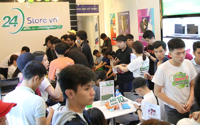 Mua Macbook tại 24hstore