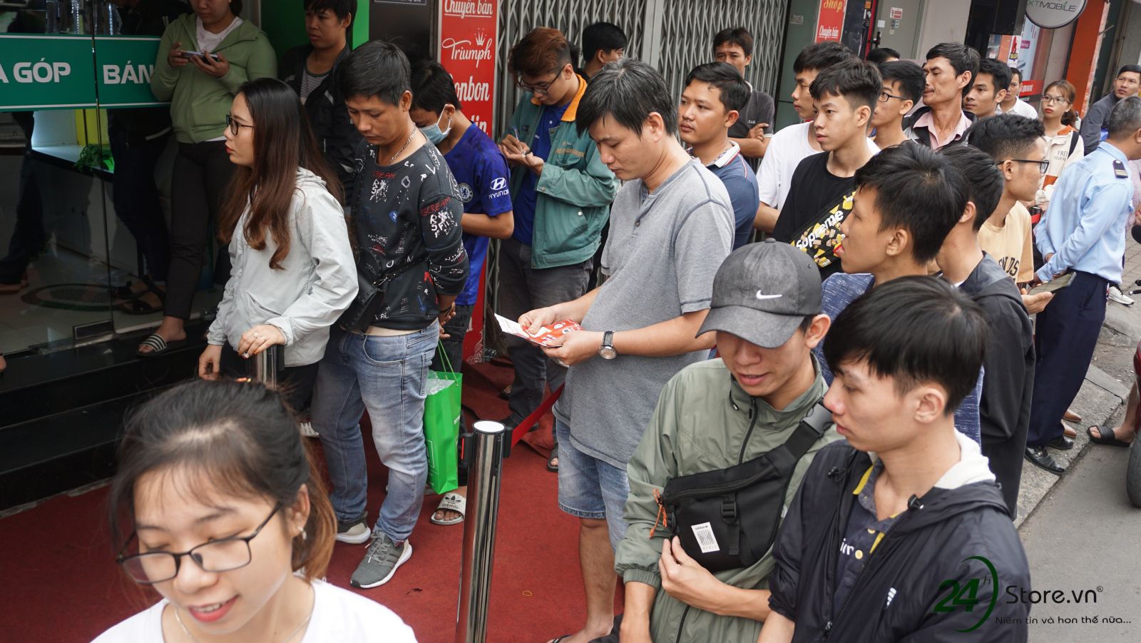 iPad Air 2 cũ giá rẻ không tưởng tại 24hStore