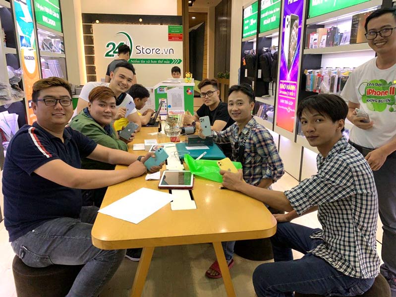 Những chiếc iPhone không cổng sạc sắp sửa ra đời hình 5 Những chiếc iPhone không cổng sạc sắp sửa ra đời